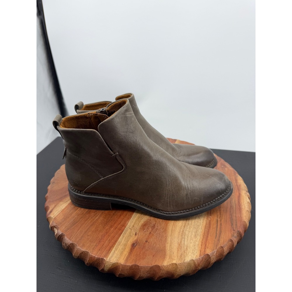 Franco Sarto Hyla Ankle Boot Women 7M Brown Leather Side Zip Low Heel